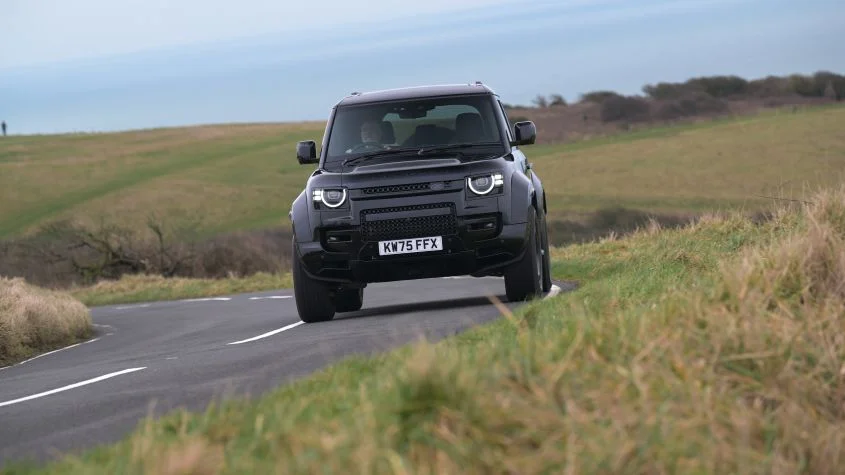 Land Rover and Stellantis Collaborate on New US Market Pickup Truck