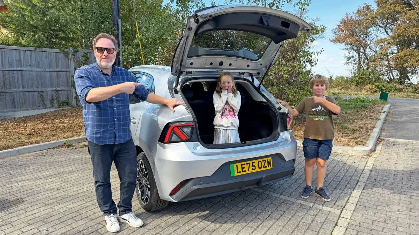 Evaluating the MG4 Urban: A Budget-Friendly Family Electric Car with Surprising Efficiency