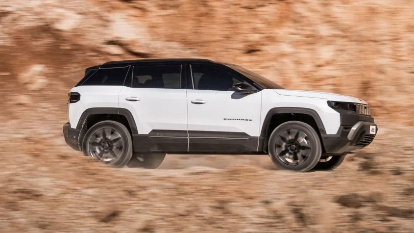 Jeep Compass 4xe Electrifies the SUV Market in the UK