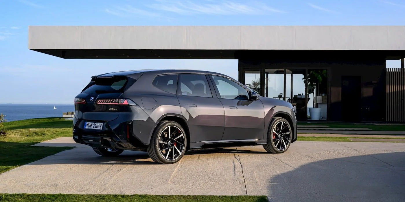 BMW iX3 Achieves Major Sales Milestone: 100,000 Orders in Europe Within One Year