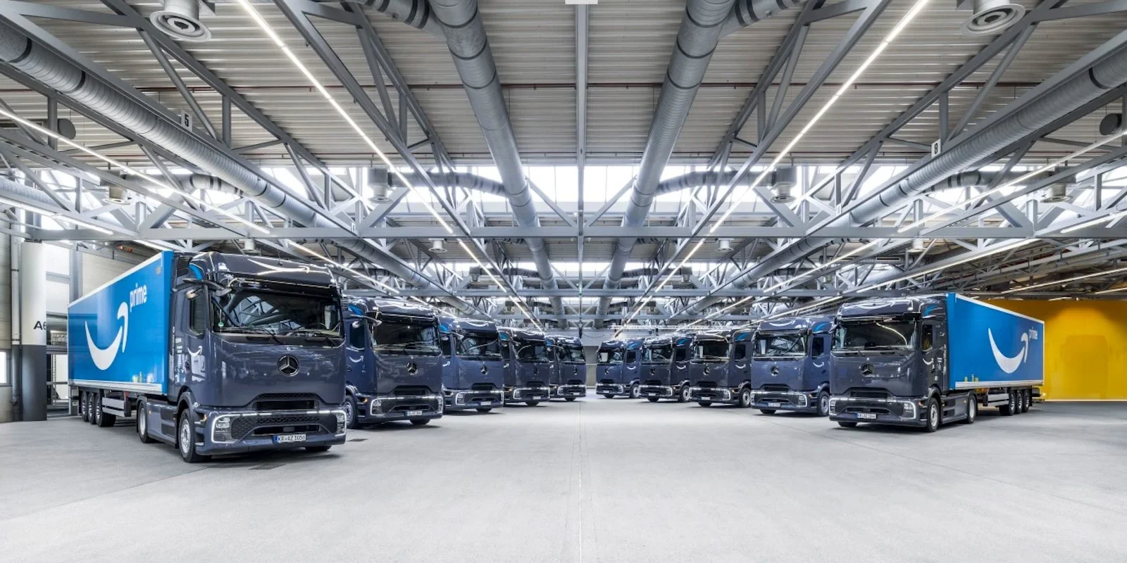 The first batch of eActros electric trucks