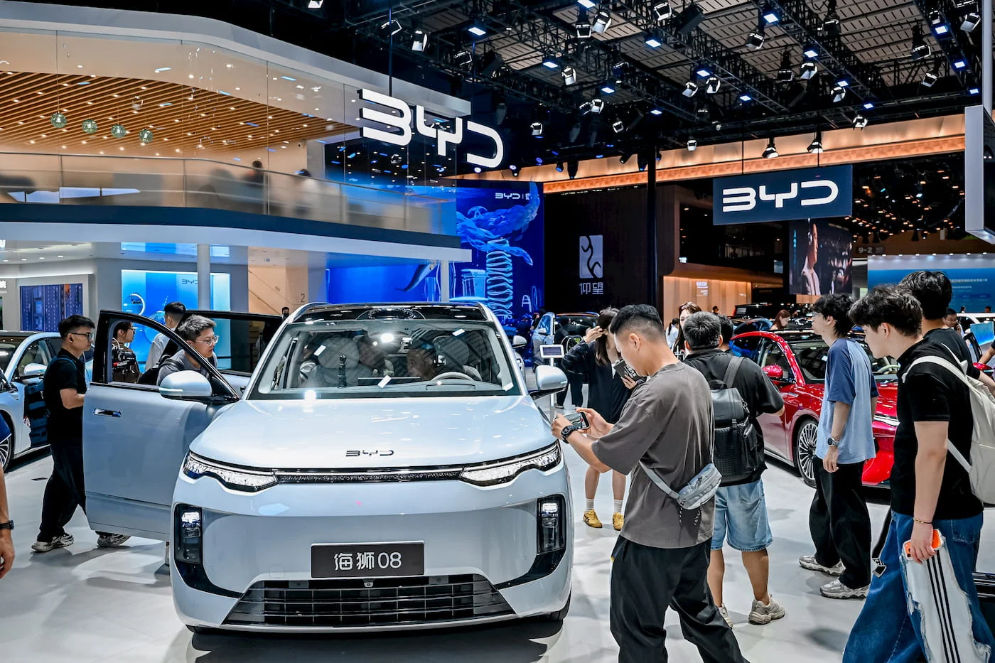 BYD-Sealion-08-orders