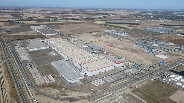 CATL Kicks Off Trial Production at Key Battery Manufacturing Facility in Hungary