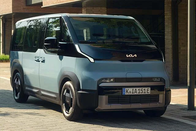 Kia PV5 Passenger 7-Seat Electric MPV Now Priced from £35,495 After Grant