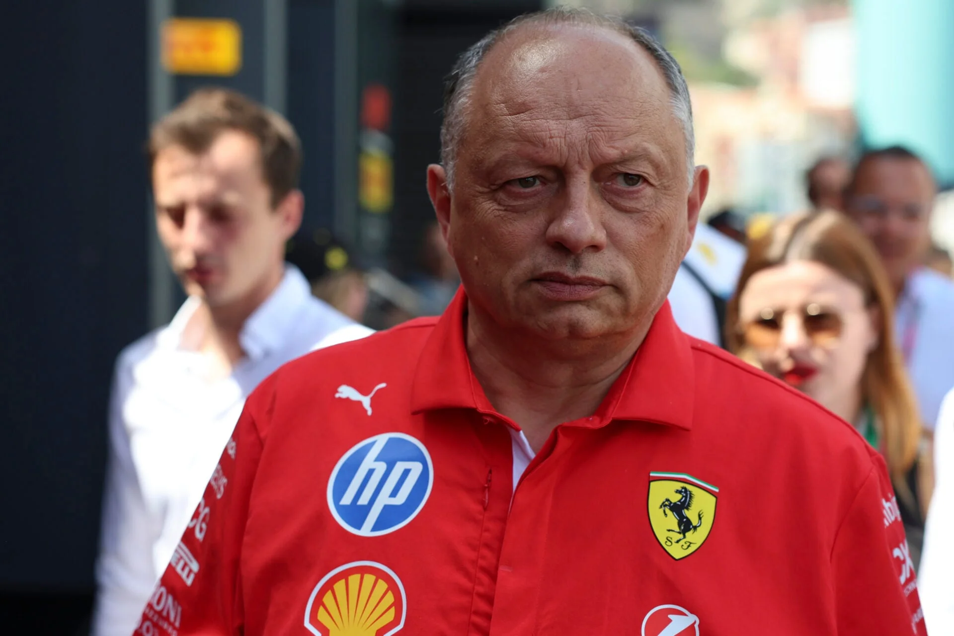 Nico Rosberg Critiques Ferrari's Management and Strategy Amid Leclerc-Hamilton Incident